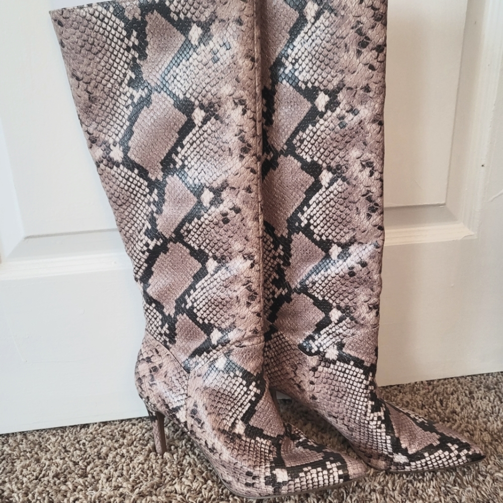 Python Boots - image 1